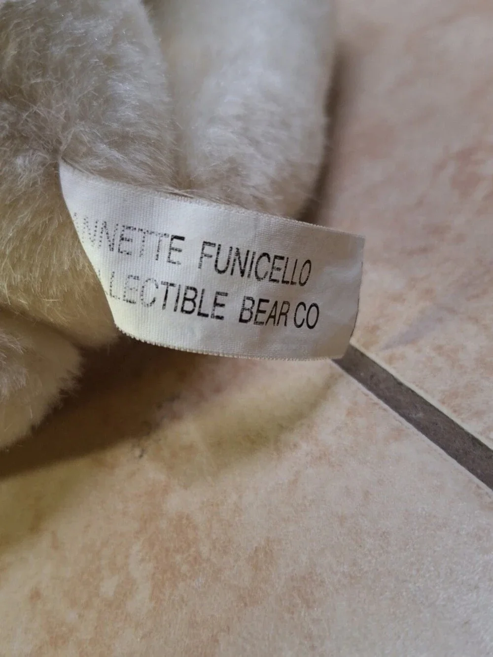 Annette Funicello Collectible Bear Co Cream Jointed Bear 8